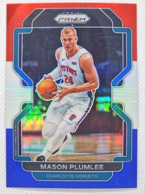 2021-22 Panini Prizm – Red White and Blue #221 Mason Plumlee