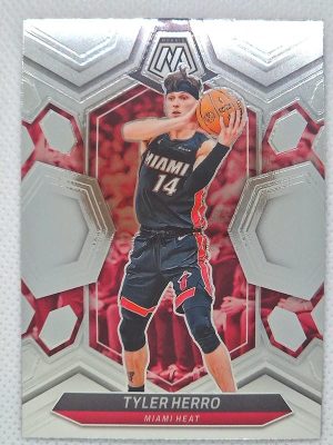2023-24 Panini Mosaic #11 Tyler Herro