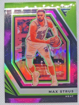 2022-23 Panini Flux – Supernova #26 Max Strus SN75